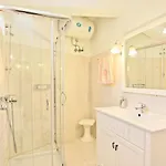 Apartment Avgi Dio Gaios