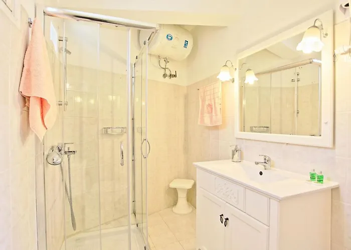 Apartment Avgi Dio Gaios