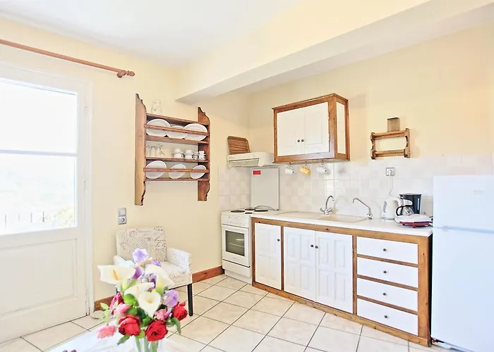Apartment Avgi Dio